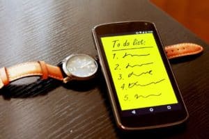 minimalist hacks for the smartphone